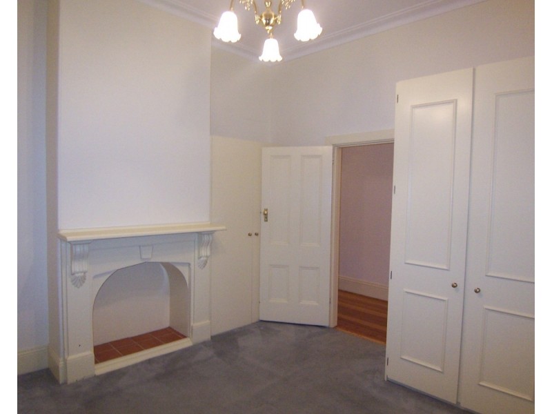 14 Chandlers Road, Malvern VIC 3144