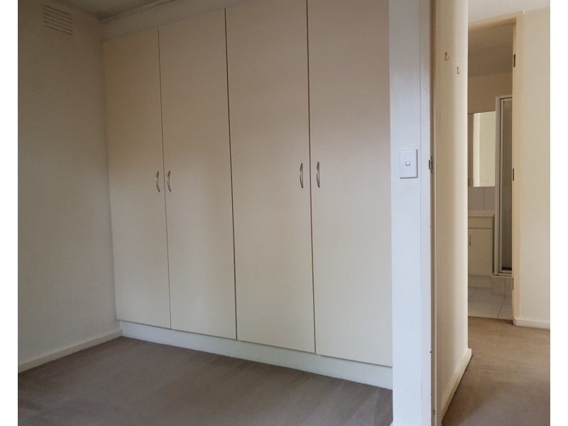 1/60 O’Shanassy Street, North Melbourne VIC 3051