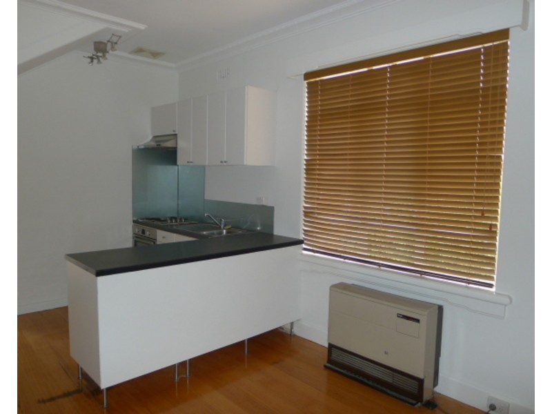 42B Outlook Drive, Camberwell VIC 3124