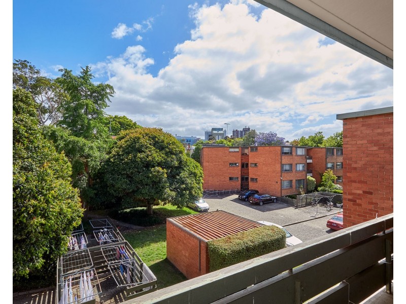 22/76 Haines Street, North Melbourne VIC 3051