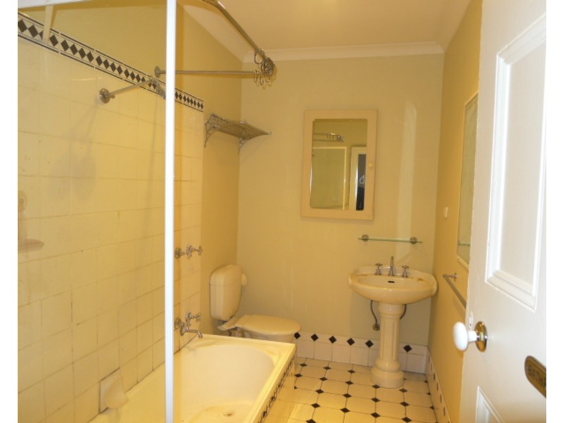 2/145 Errol Street, North Melbourne VIC 3051