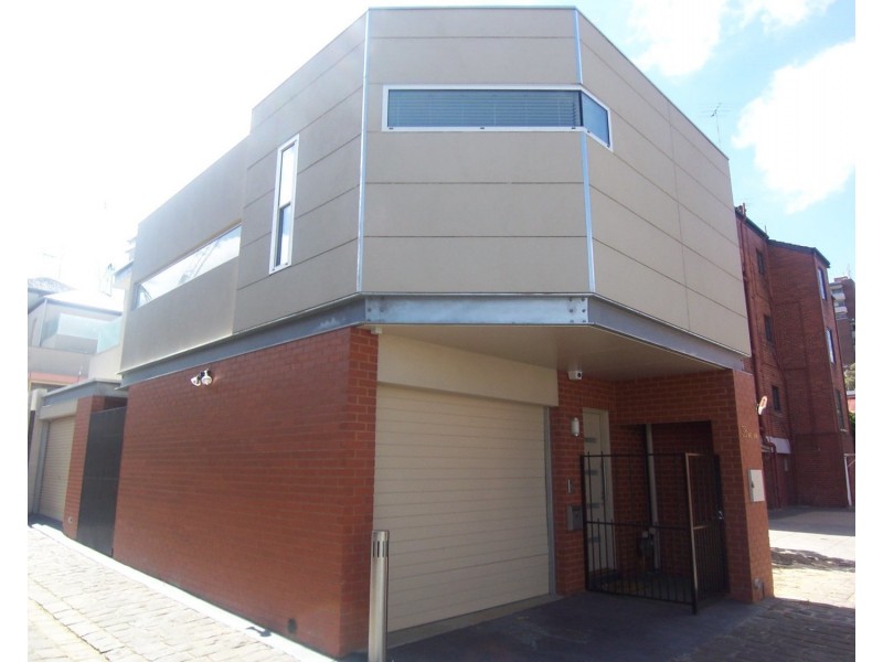 38 Avis Lane, North Melbourne VIC 3051