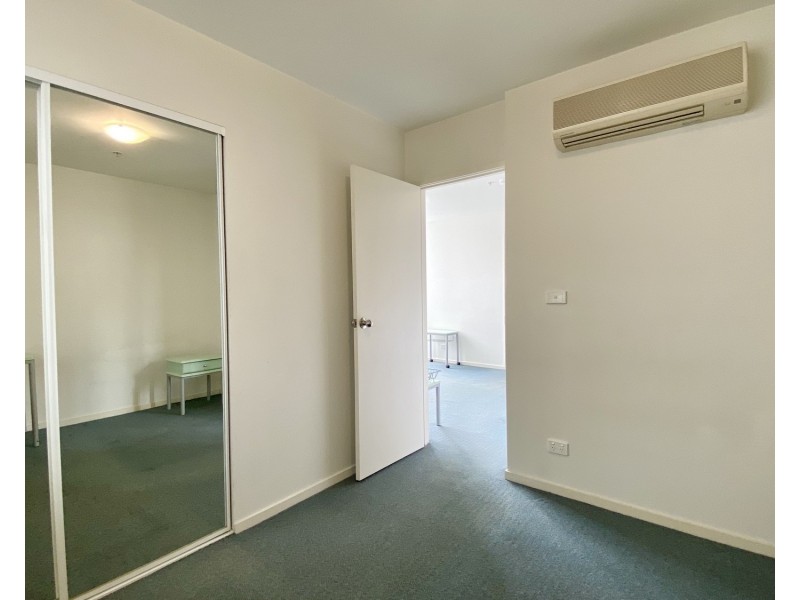 576/488 Swanston Street, Carlton VIC 3053
