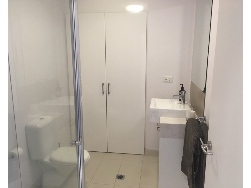 807/179 Boundary Road, North Melbourne VIC 3051