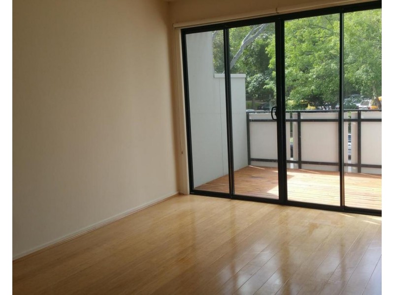 23 Sutton Street, North Melbourne VIC 3051