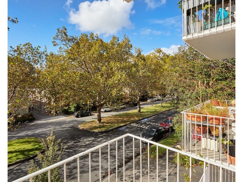 C1-6/73 O’Shanassy Street, North Melbourne VIC 3051