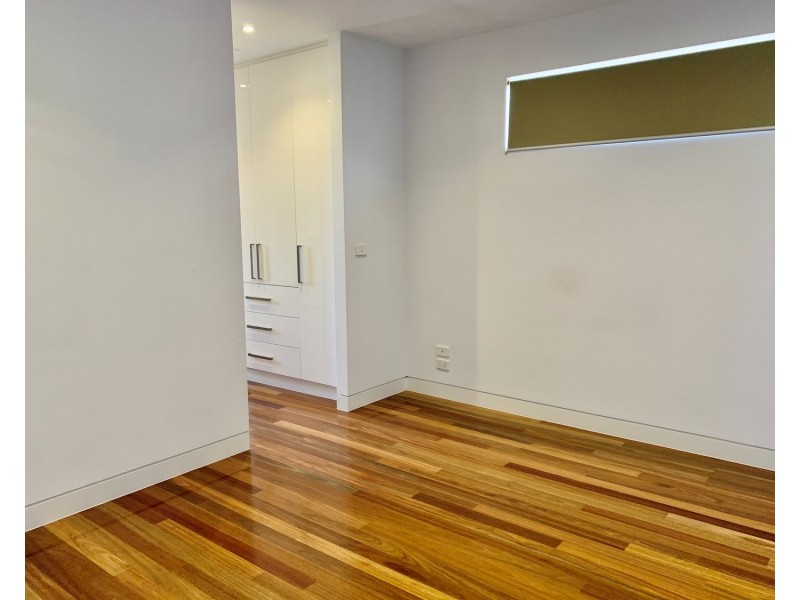 1 Kilmartin Street, Essendon VIC 3040