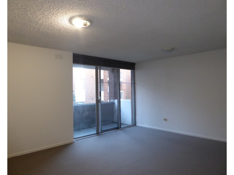 Apt 9/70 O’Shanassy Street, North Melbourne VIC 3051