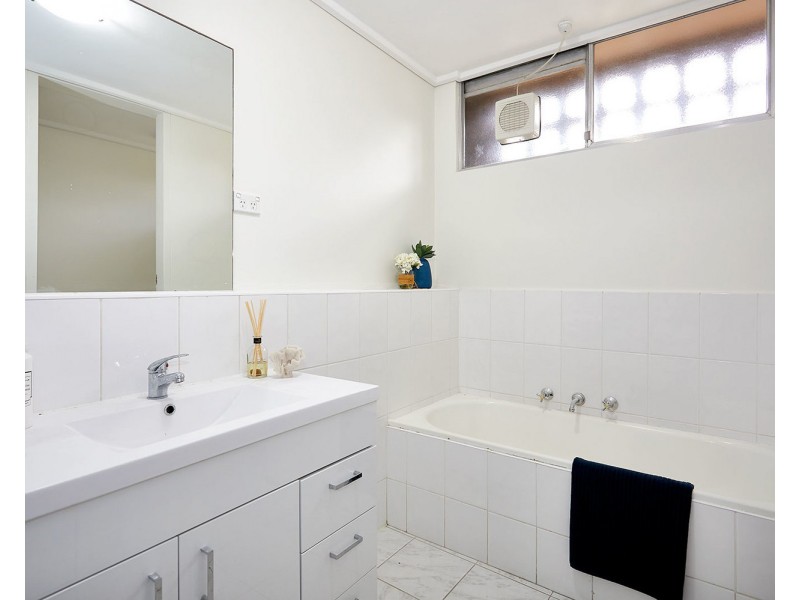 6/60 O’Shanassy Street, North Melbourne VIC 3051