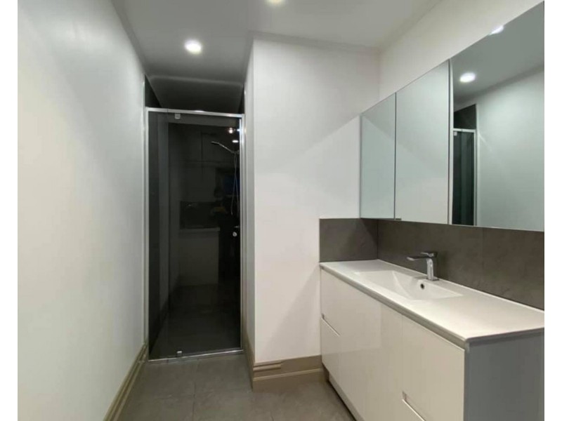2 Molesworth Street, North Melbourne VIC 3051