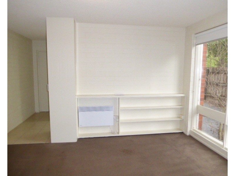 12/48 Farnham Street, Flemington VIC 3031