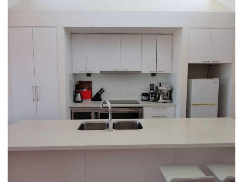 2/60-80 Miller Street, West Melbourne VIC 3003