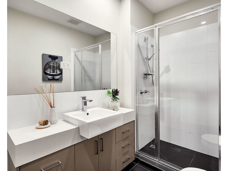 203/25 Byron Street, North Melbourne VIC 3051