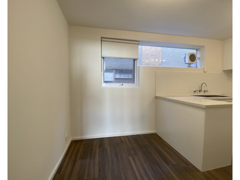 13/495 Royal Parade, Parkville VIC 3052