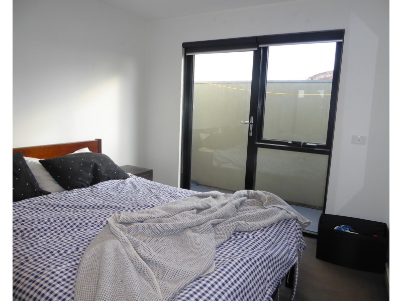 2/25 Bendigo Street, North Melbourne VIC 3051