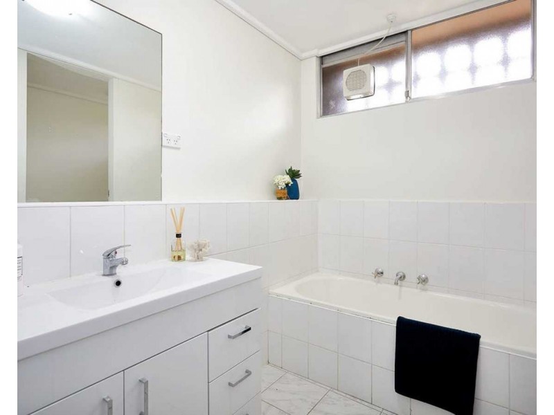 6/60 O’Shanassy Street, North Melbourne VIC 3051