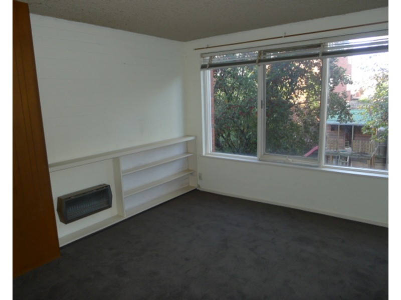 16/48 Farnham Street, Flemington VIC 3031