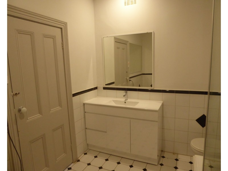 1/145 Errol Street, North Melbourne VIC 3051