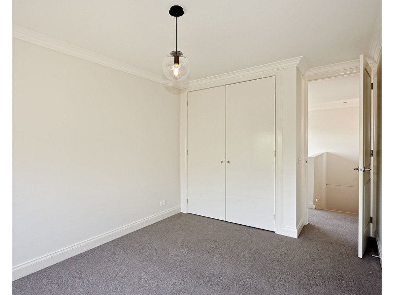 TH3/44 Lincoln Road, Essendon VIC 3040
