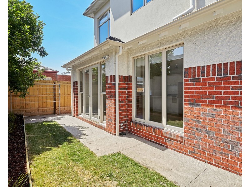 TH3/44 Lincoln Road, Essendon VIC 3040
