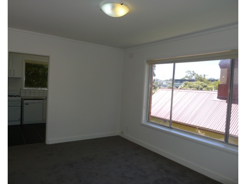 4/12 Pine Street, Hawthorn VIC 3122