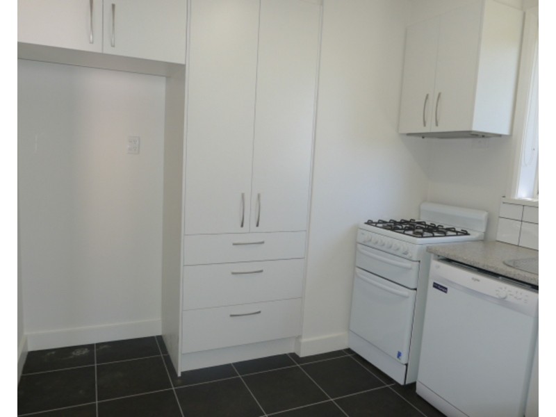 4/12 Pine Street, Hawthorn VIC 3122