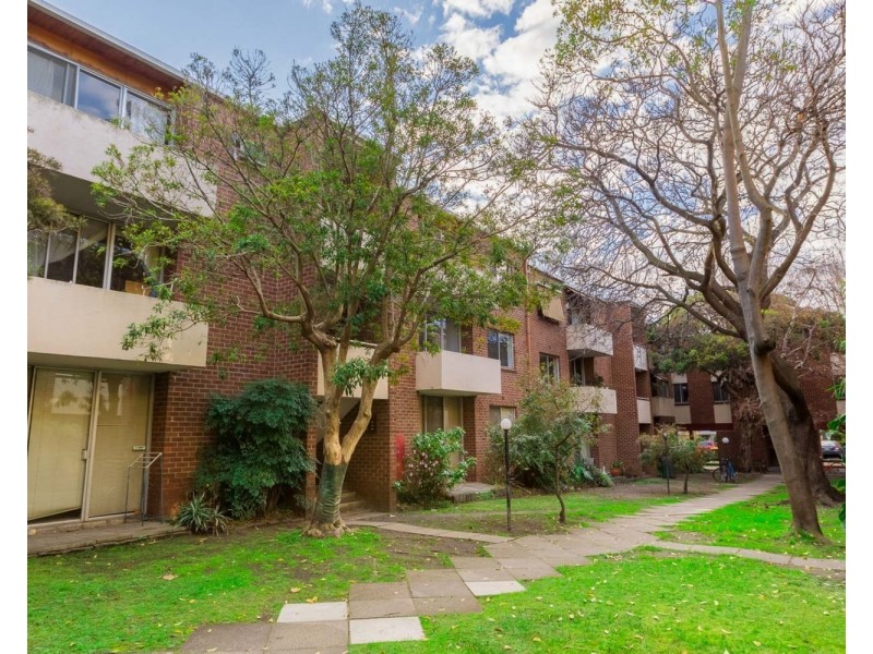 1/80 O’Shanassy Street, North Melbourne VIC 3051