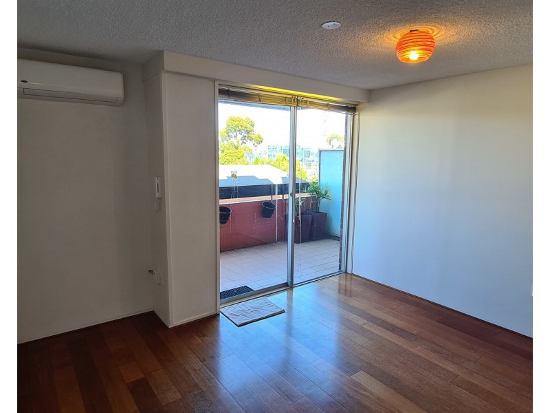 15/171 Flemington Road, North Melbourne VIC 3051