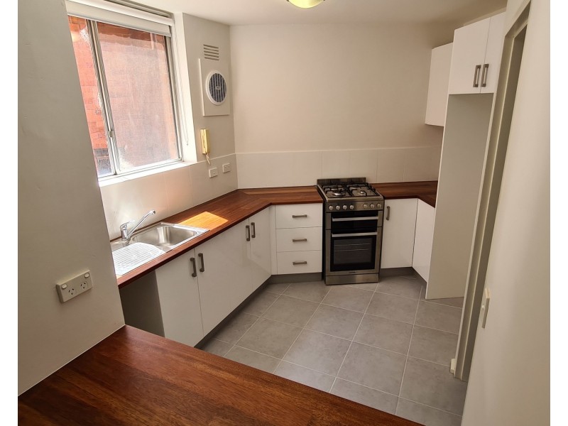 8/348 Dryburgh Street, North Melbourne VIC 3051