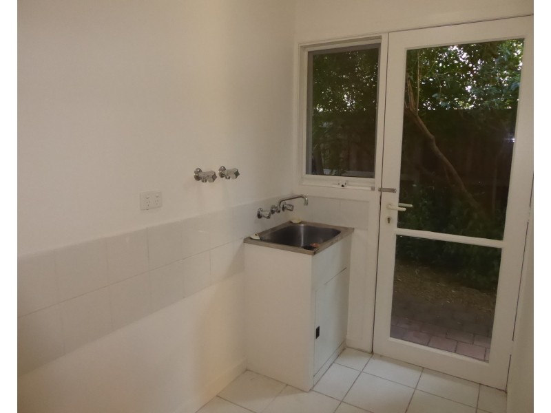 3/248 Dandenong Road, St Kilda East VIC 3183