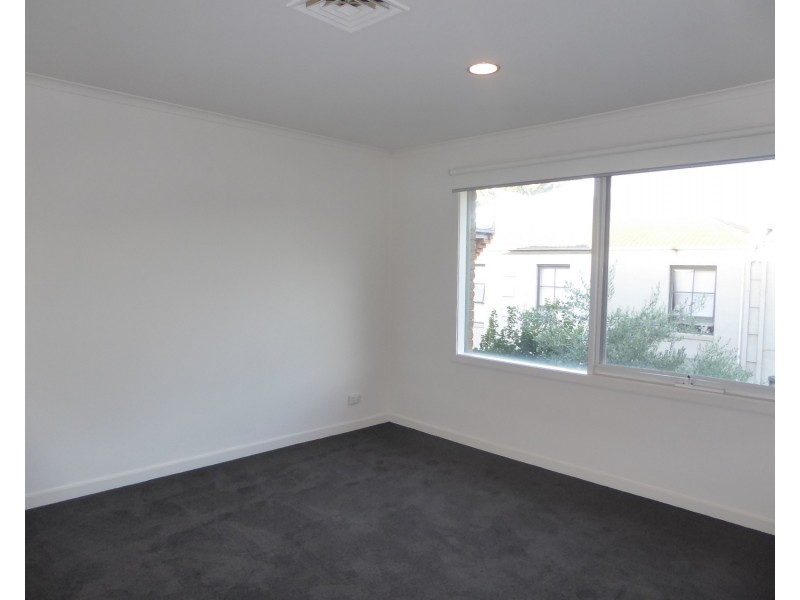 3/248 Dandenong Road, St Kilda East VIC 3183
