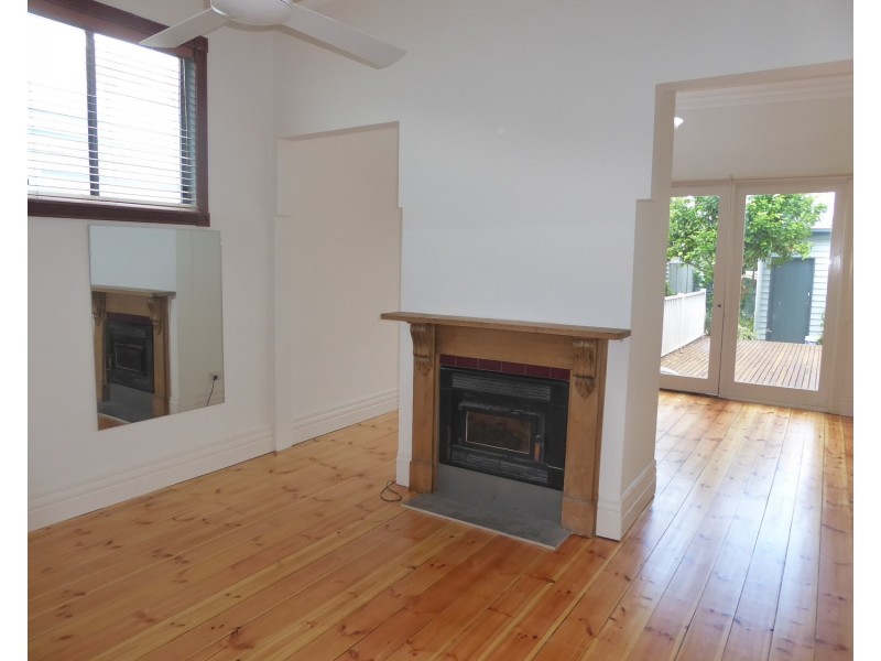 6 Mulgrave Street, Kensington VIC 3031