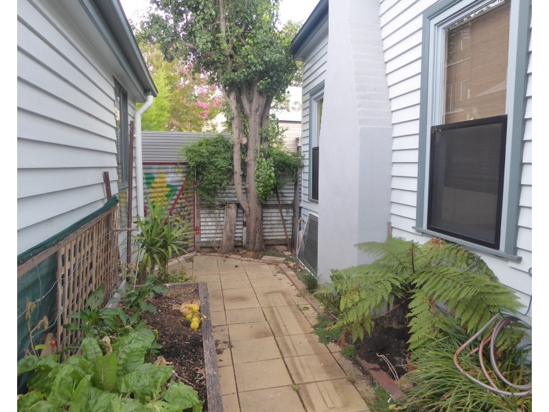 6 Mulgrave Street, Kensington VIC 3031