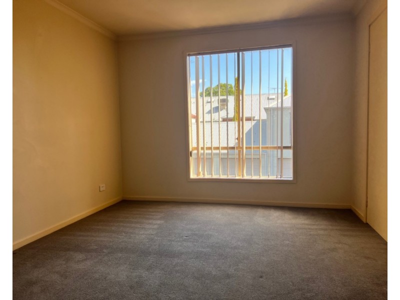 20 Crichton Lane, Kensington VIC 3031