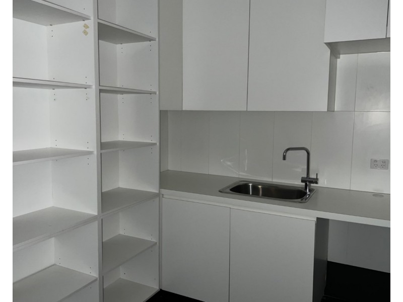 Residence 1/109 Hawke Street, West Melbourne VIC 3003