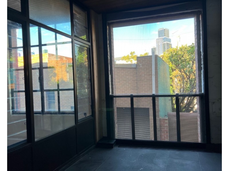 Residence 1/109 Hawke Street, West Melbourne VIC 3003