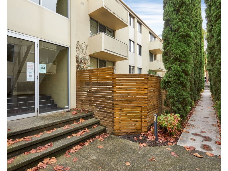 18/60 O’Shanassy Street, North Melbourne VIC 3051