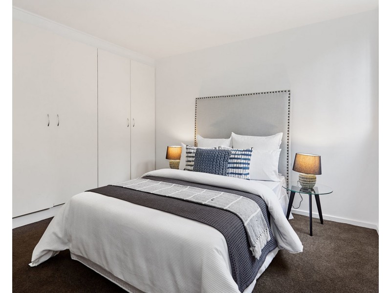 18/60 O’Shanassy Street, North Melbourne VIC 3051