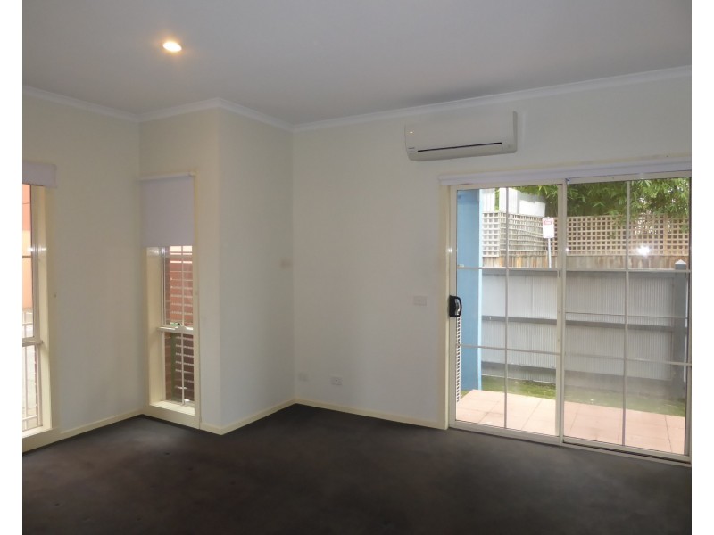81 Village Way, Maribyrnong VIC 3032