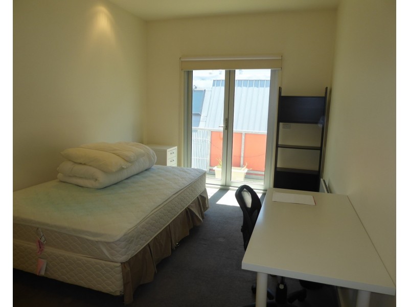 16/18 Tyrone Street, North Melbourne VIC 3051