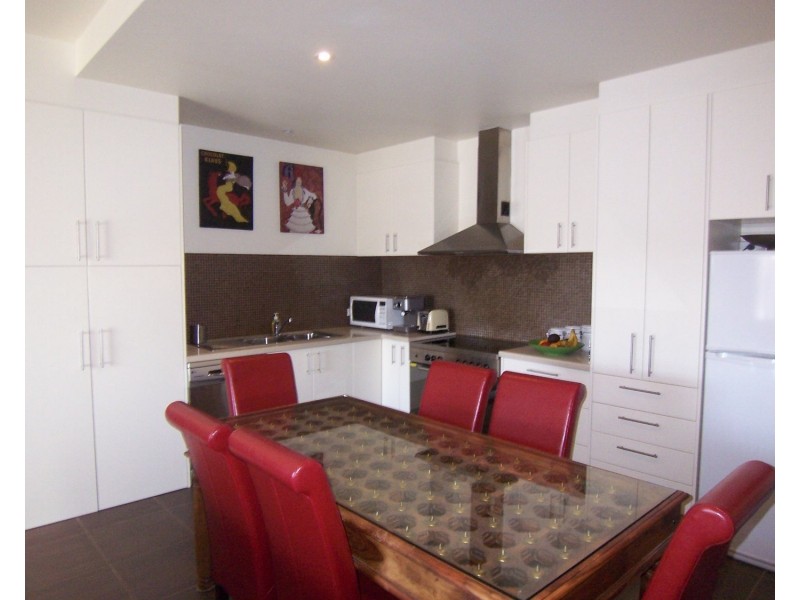 7/480 Victoria Street, North Melbourne VIC 3051