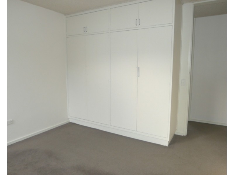 25/70 O’Shanassy Street, North Melbourne VIC 3051