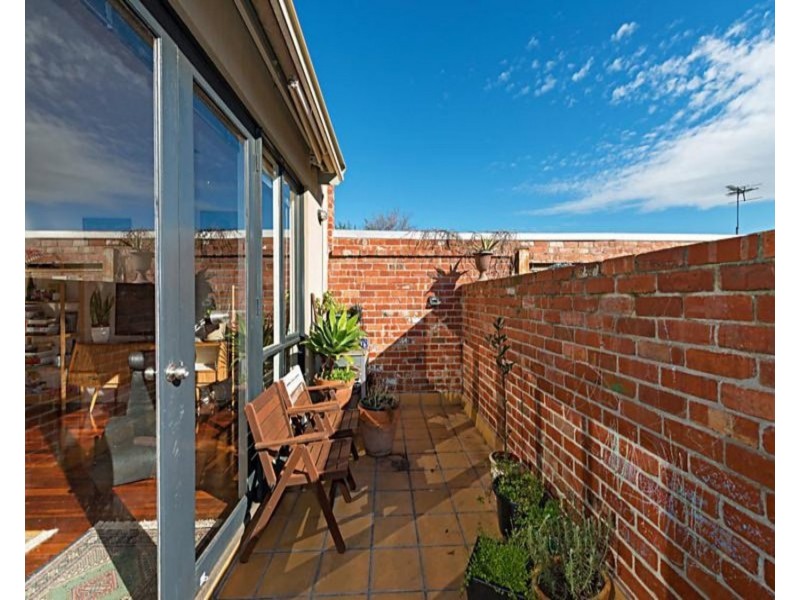2/35 Ireland Street, West Melbourne VIC 3003