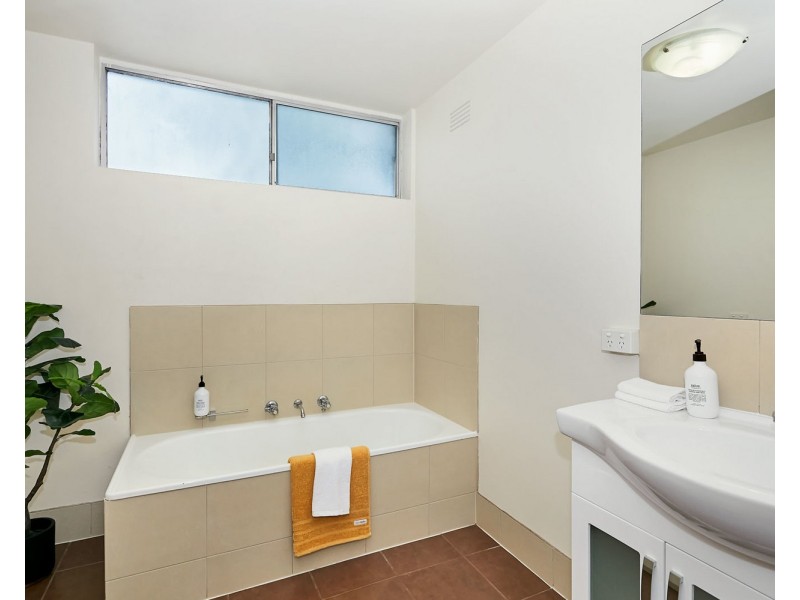 12/369 Abbotsford Street, North Melbourne VIC 3051