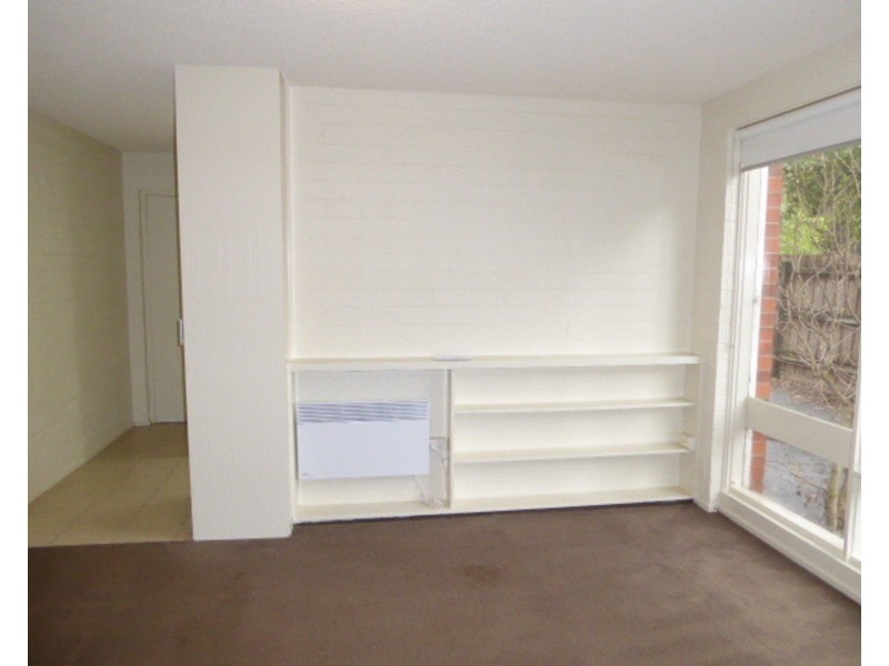 12/48 Farnham Street, Flemington VIC 3031