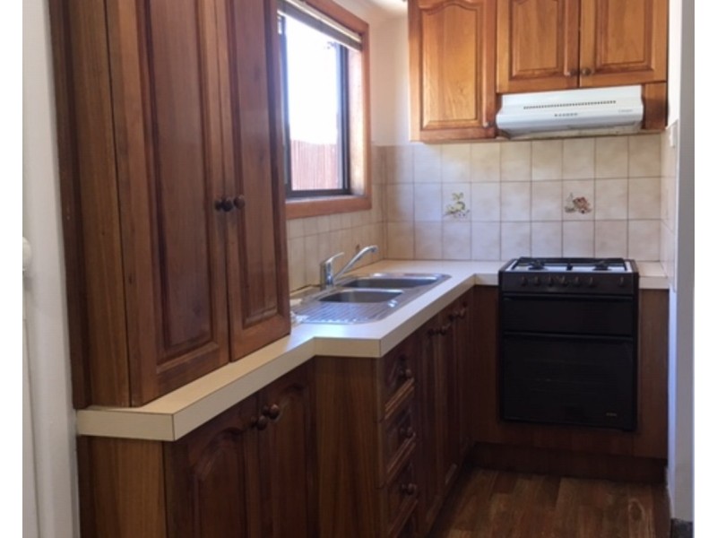 2 Cassels Road, Brunswick VIC 3056