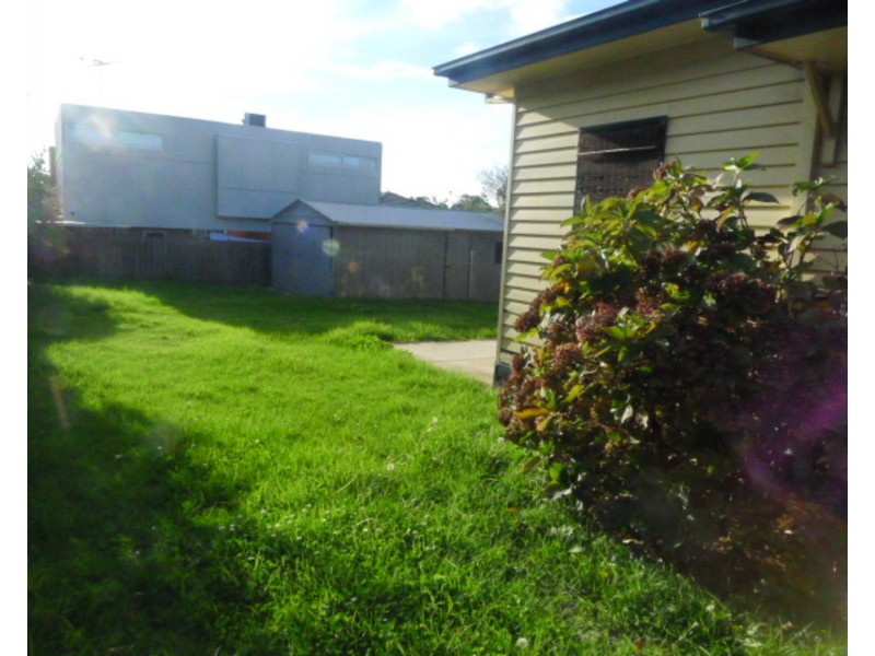 18 Langs Road, Ascot Vale VIC 3032