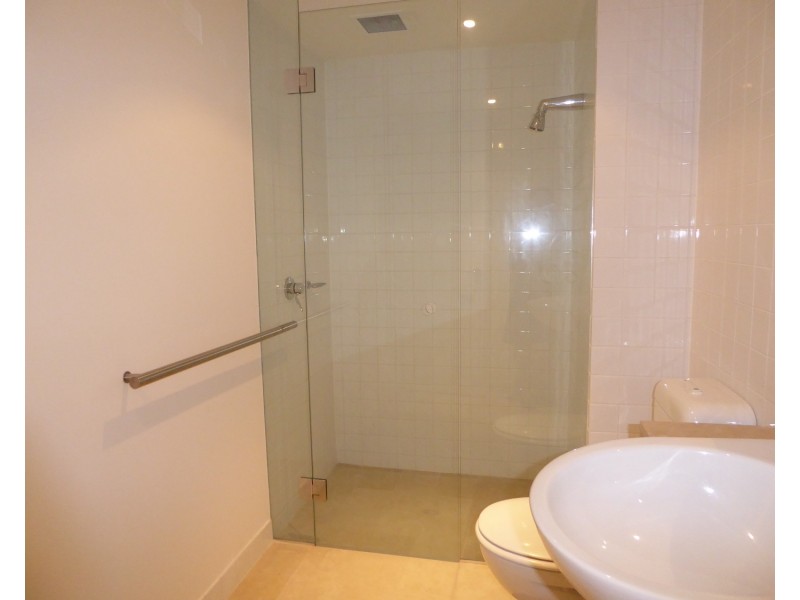 18/228 The Avenue, Parkville VIC 3052