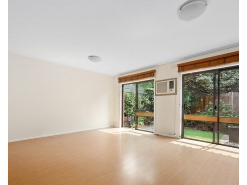 2/98 O’Shanassy Street, North Melbourne VIC 3051