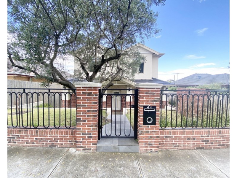1/44 Lincoln Road, Essendon VIC 3040